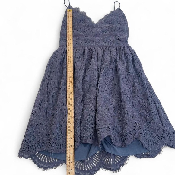 Two sister blue dress tie back - Picture 7 of 8